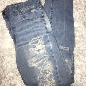 American eagle distressed jeans